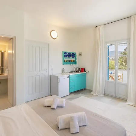 Androniki - Your Escape - Near Parikia Villa *
