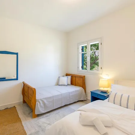 Villa Androniki - Your Escape - Near Parikia *